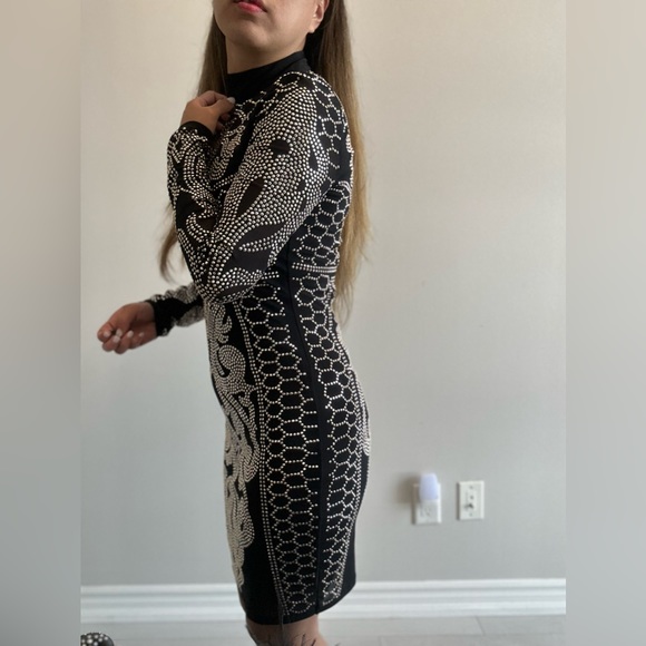 Mockneck long sleeve midi dress - Picture 2 of 5